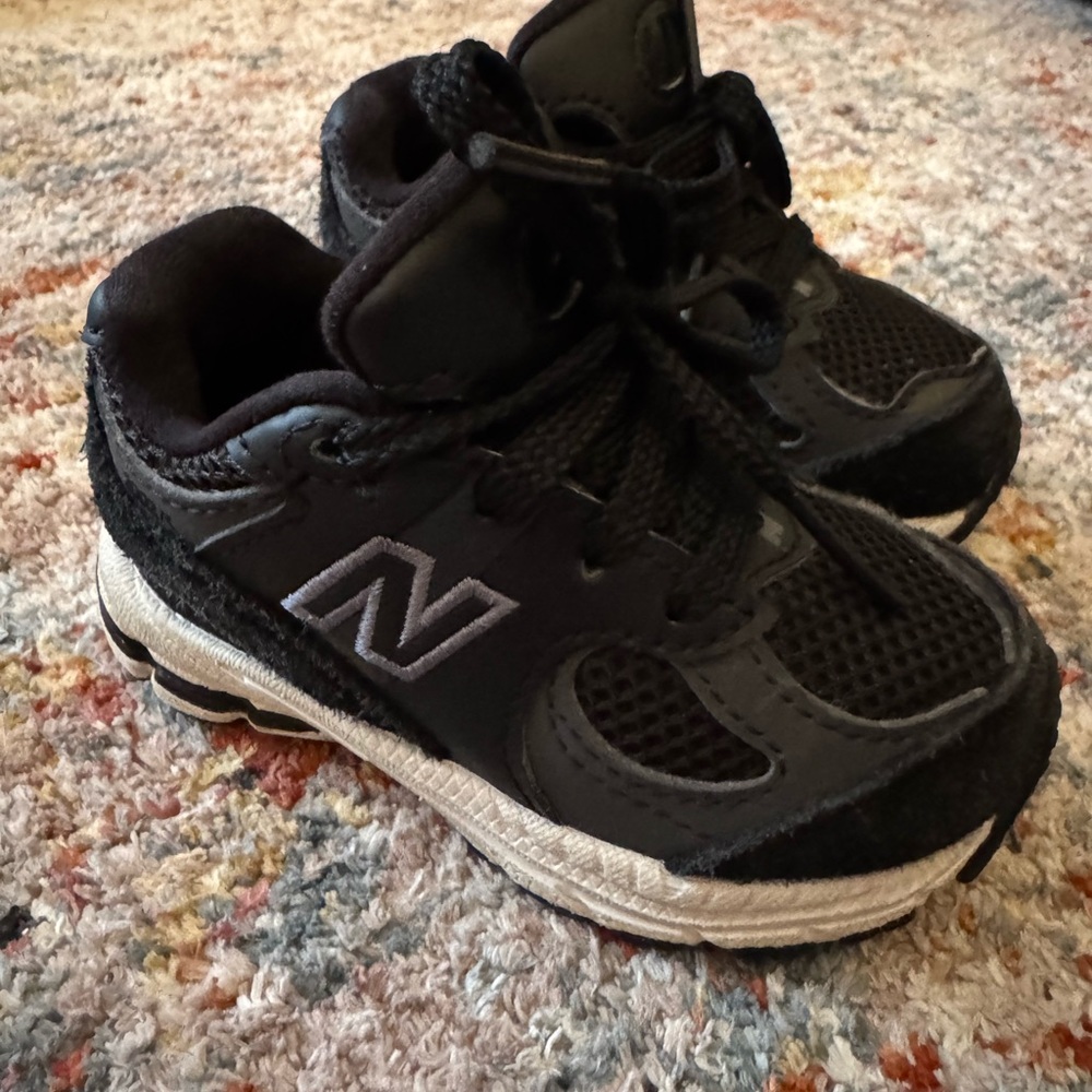 New Balance Kids Black and White Sneakers